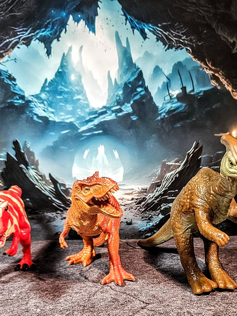 3-Lot Mixed Dinosaurs • Mixed-Species • Multi-Colored .